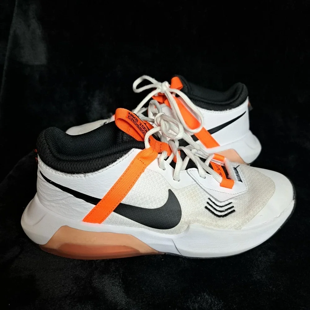 Nike Air Zoom Crossover GS Basketball Shoes White/Black/Orange Youth 6.5